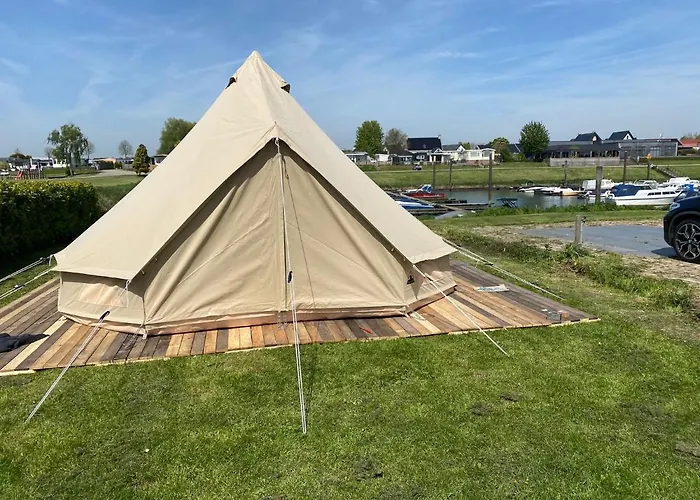 Bell Tent Aan De Haven * Heerewaarden